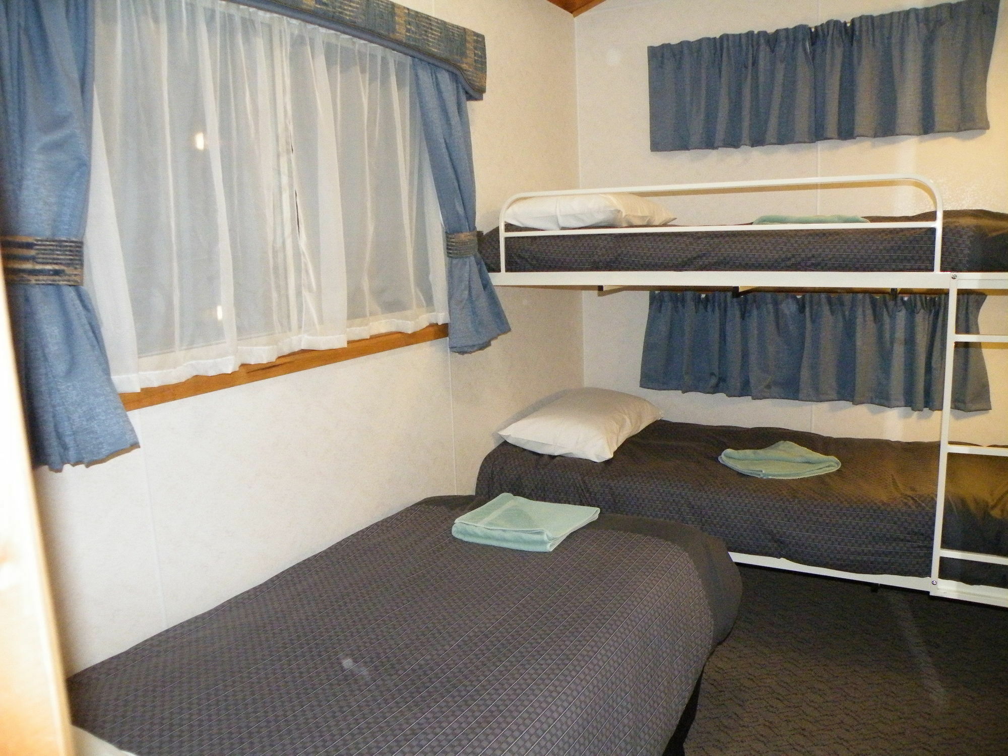 Lake Hamilton Motor Village And Caravan Park 외부 사진