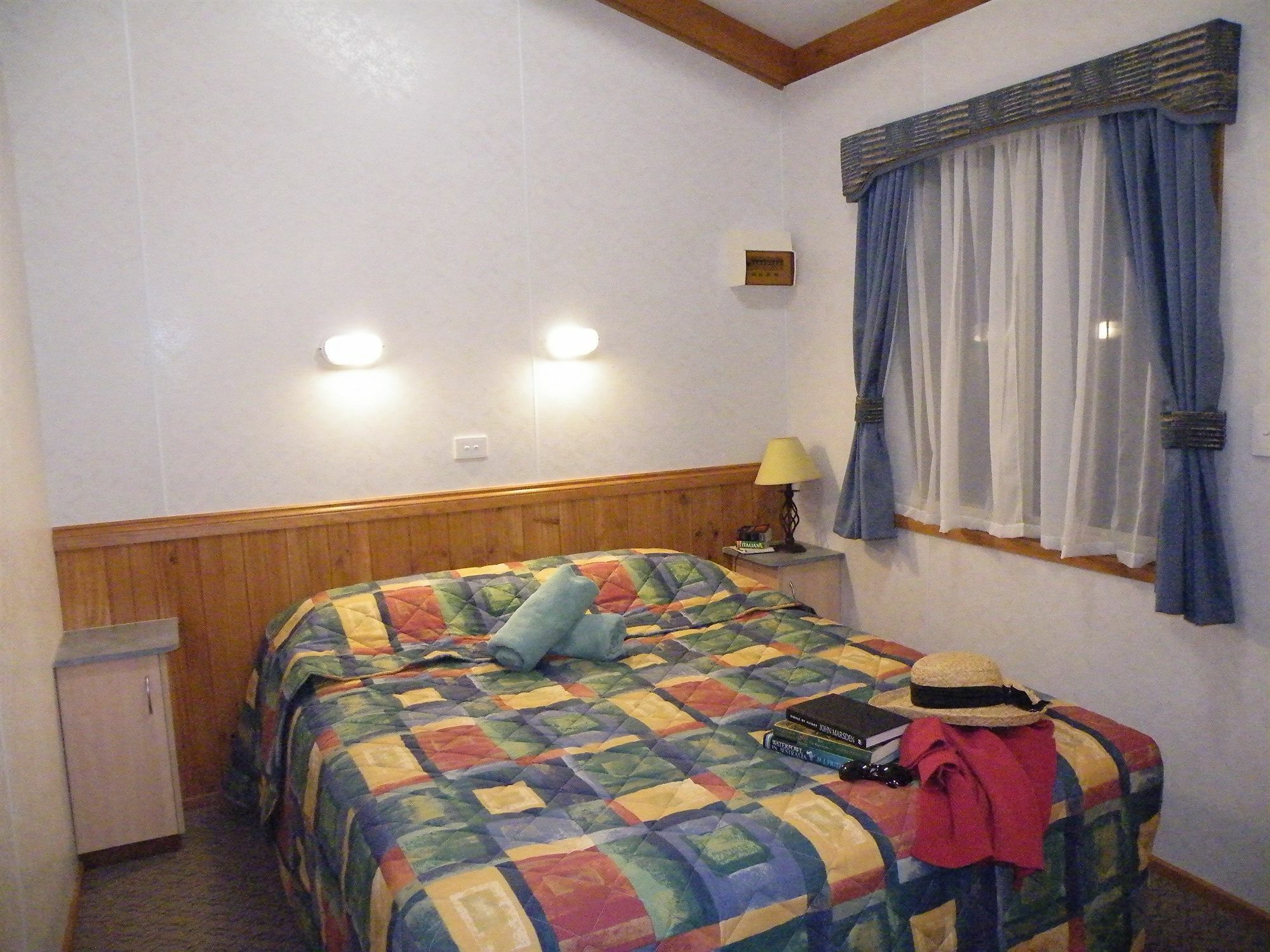 Lake Hamilton Motor Village And Caravan Park 외부 사진